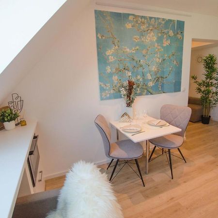 Casarina - Gemuetliches Apartment Im Zentrum Augsburg Eksteriør bilde