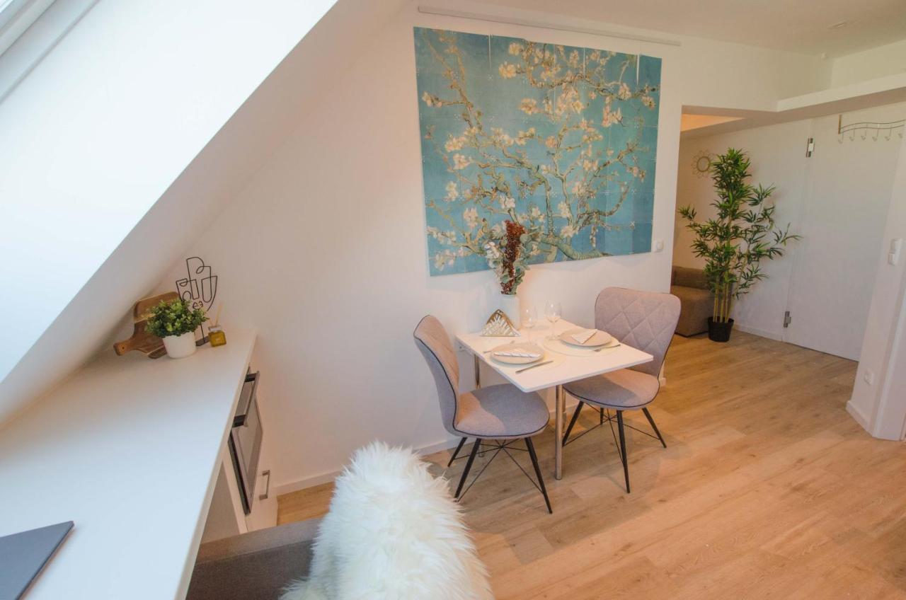 Casarina - Gemuetliches Apartment Im Zentrum Augsburg Eksteriør bilde