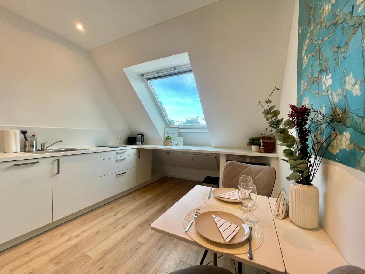 Casarina - Gemuetliches Apartment Im Zentrum Augsburg Eksteriør bilde